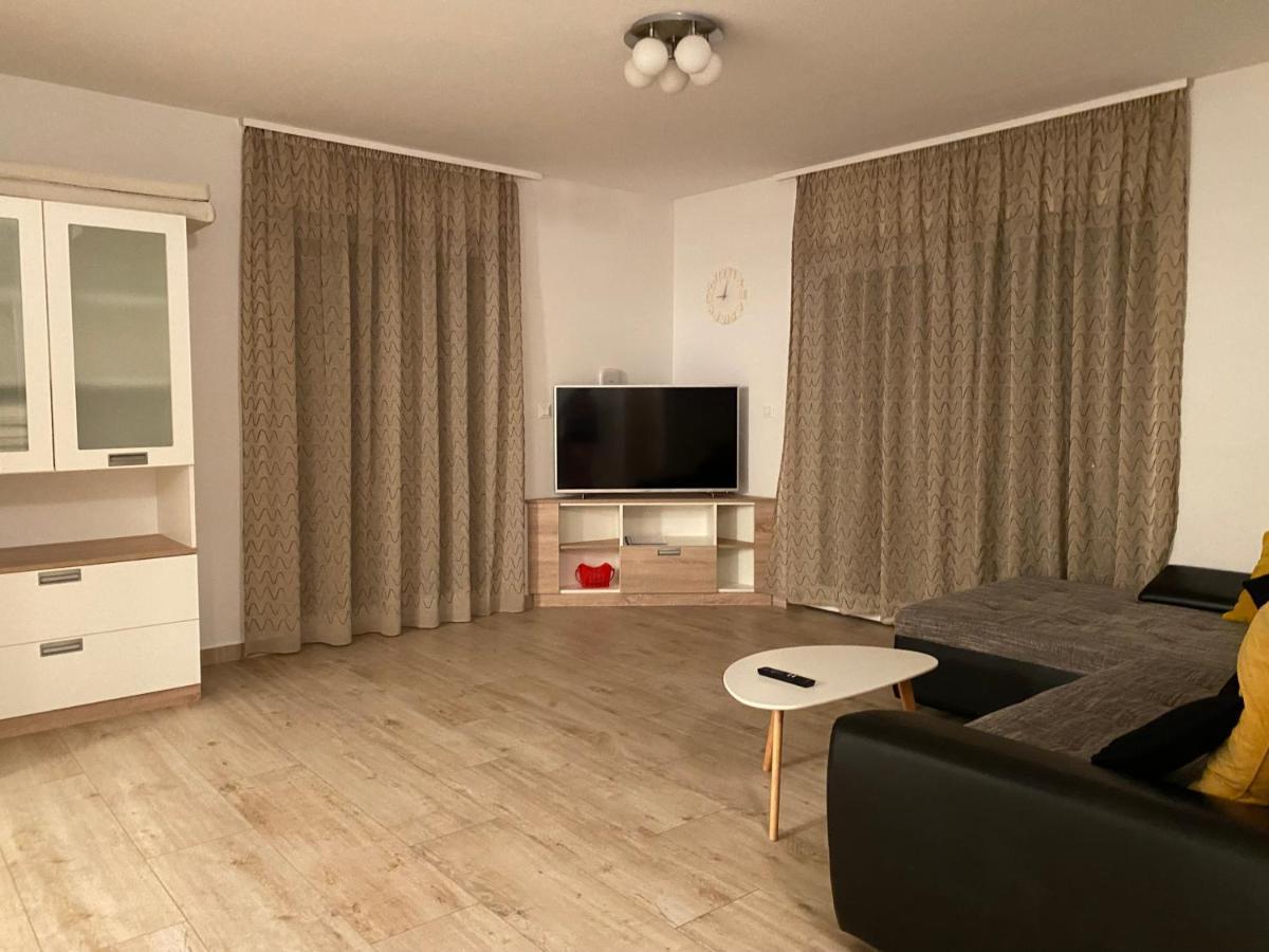 Apartments Carpe Diem Primosten Ngoại thất bức ảnh