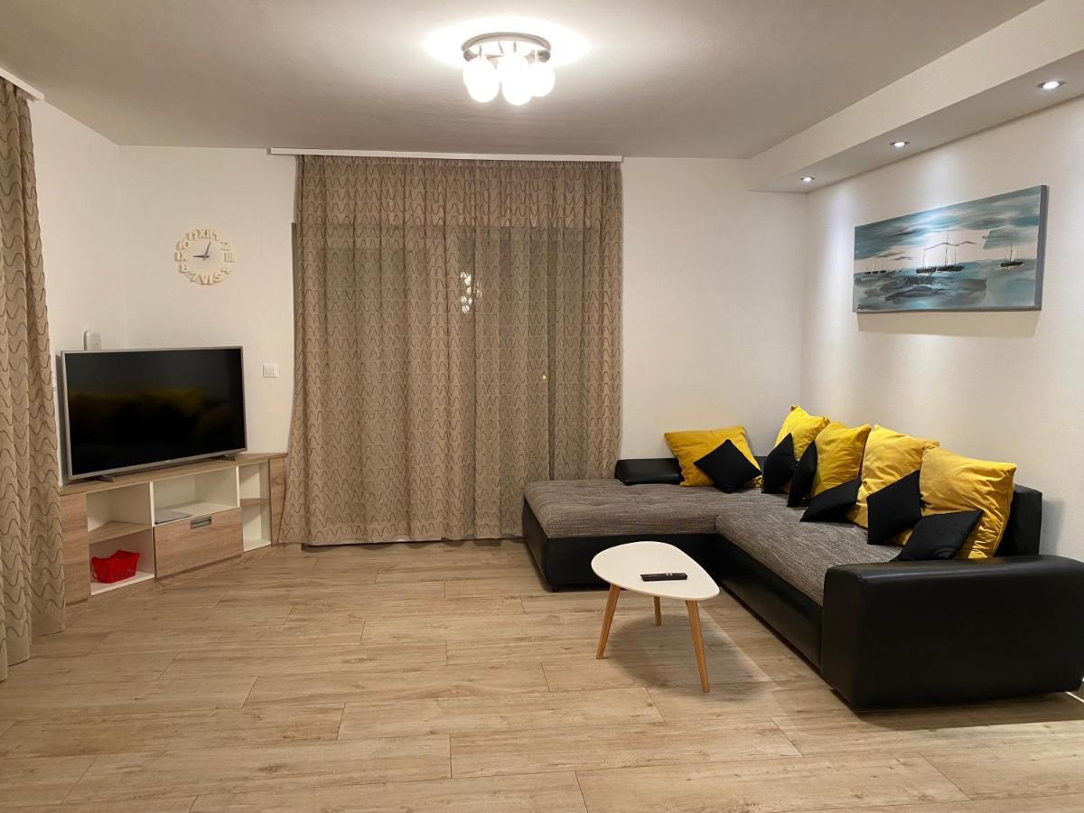 Apartments Carpe Diem Primosten Ngoại thất bức ảnh