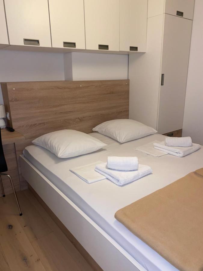 Apartments Carpe Diem Primosten Ngoại thất bức ảnh