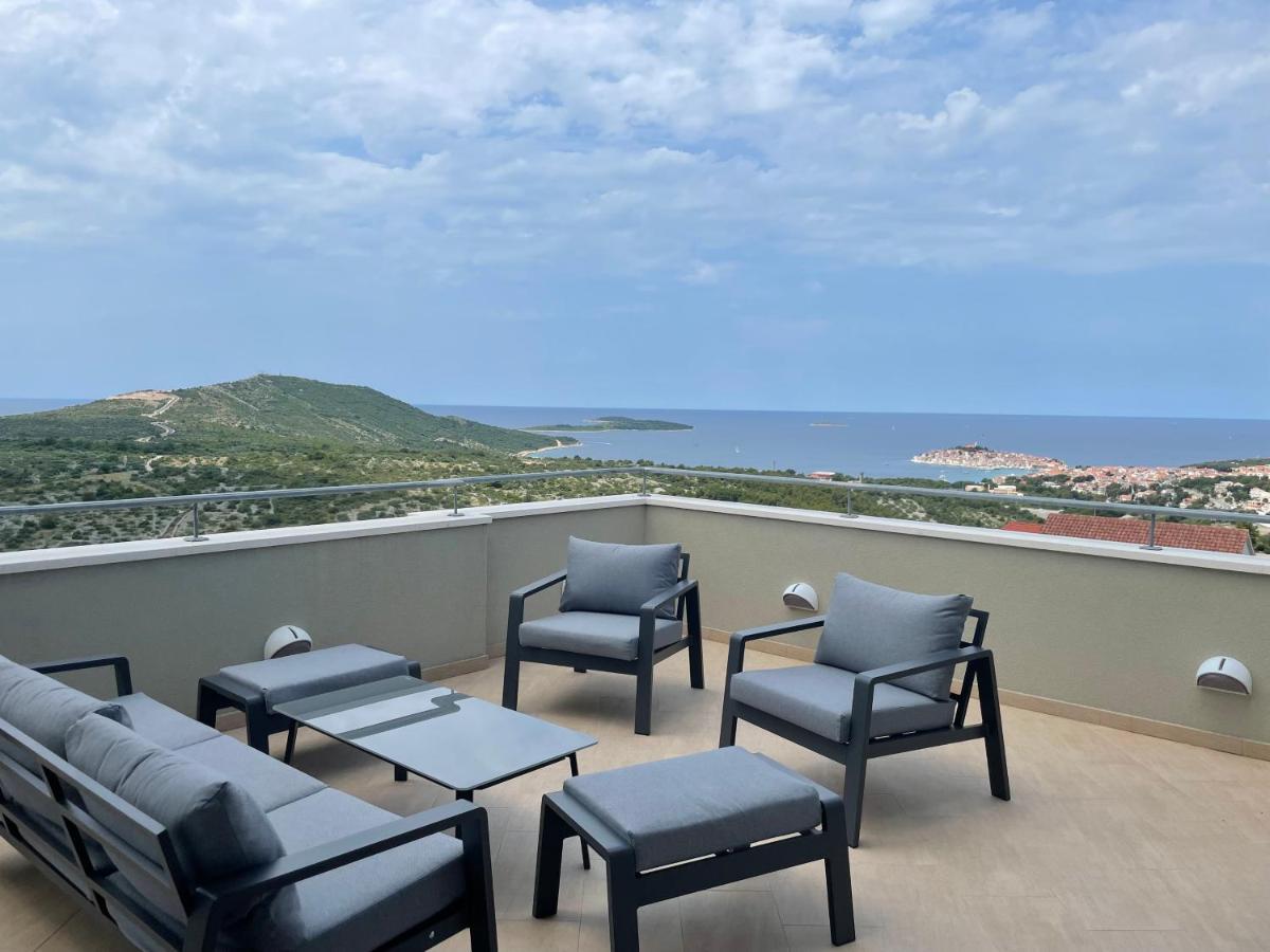 Apartments Carpe Diem Primosten Ngoại thất bức ảnh