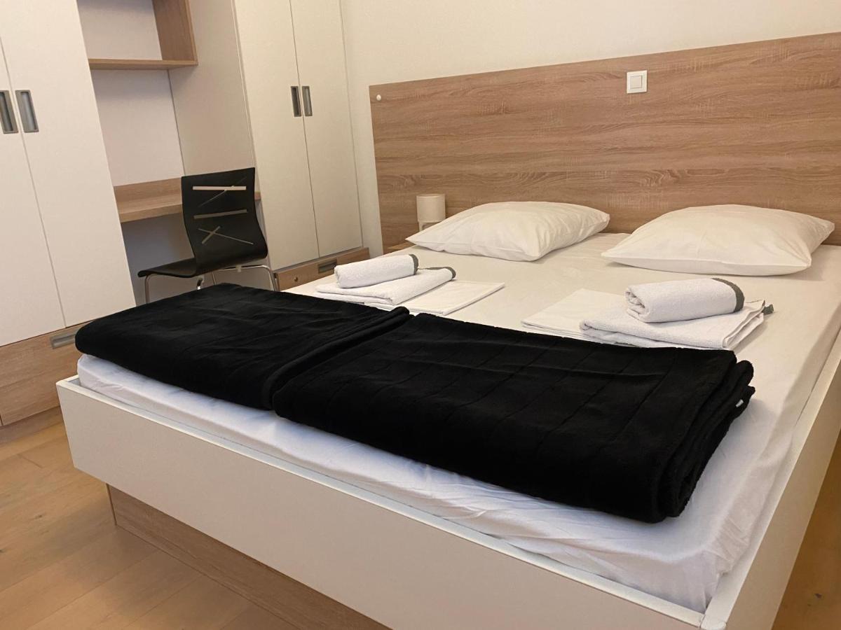 Apartments Carpe Diem Primosten Ngoại thất bức ảnh