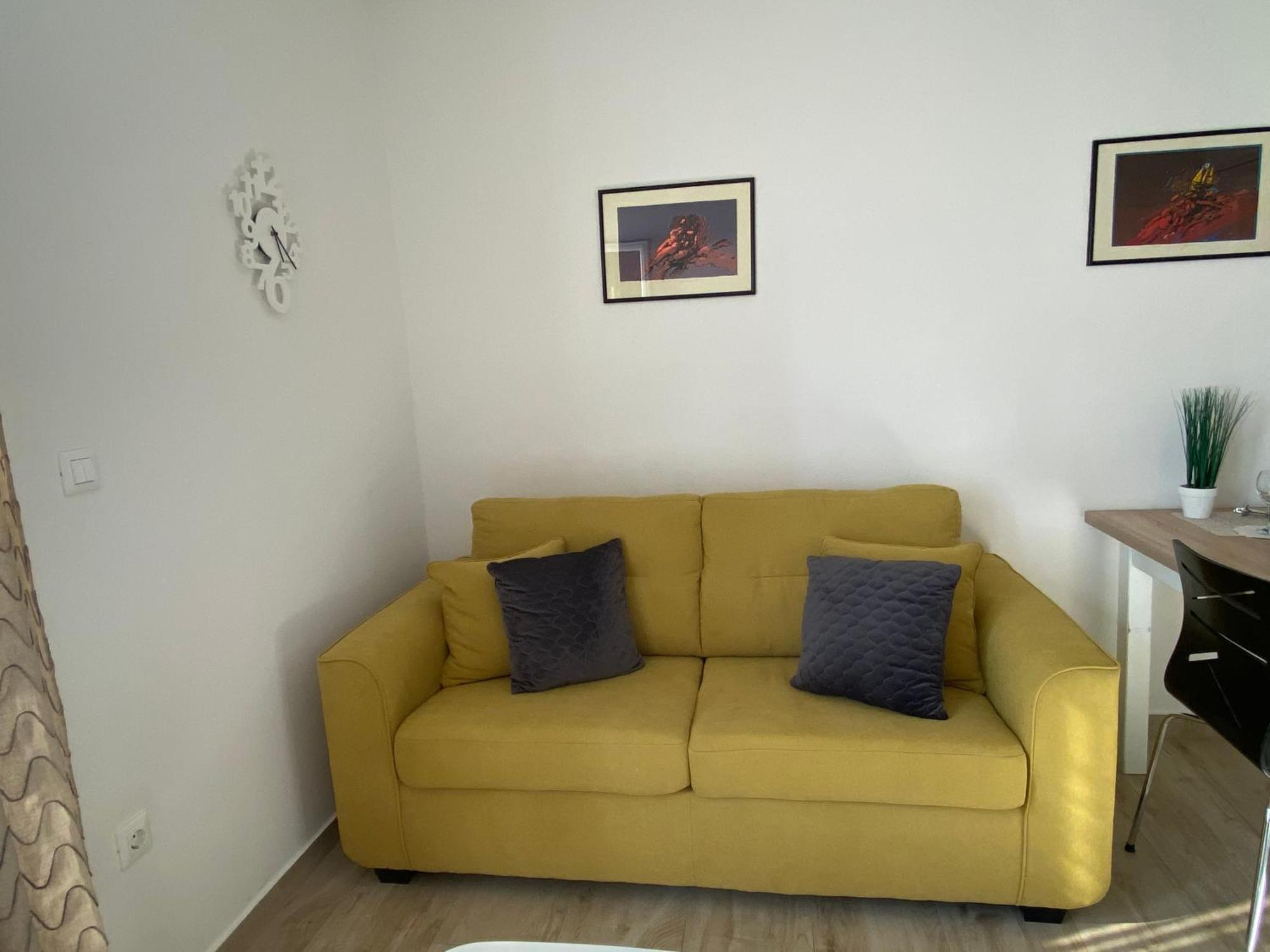 Apartments Carpe Diem Primosten Phòng bức ảnh