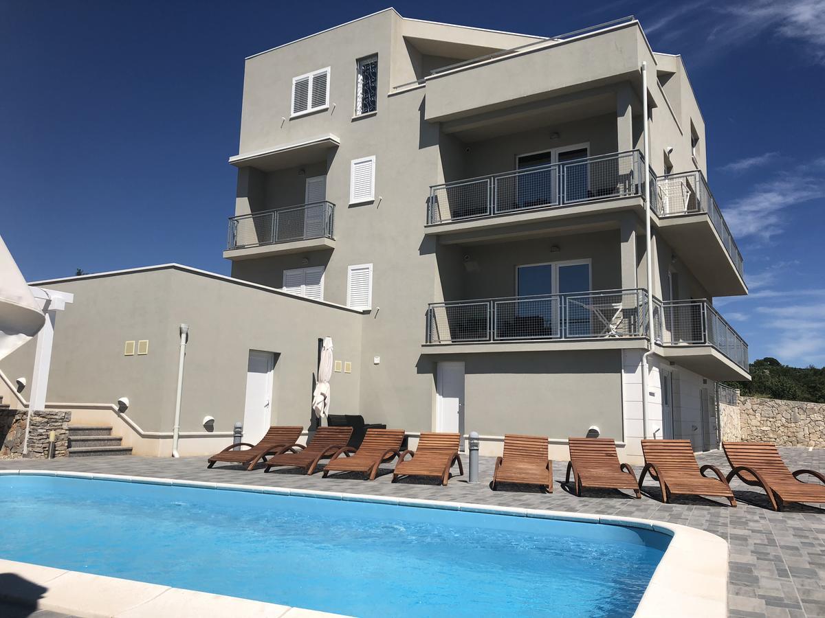 Apartments Carpe Diem Primosten Ngoại thất bức ảnh